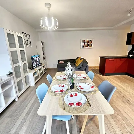 Charming 2br Flat In *